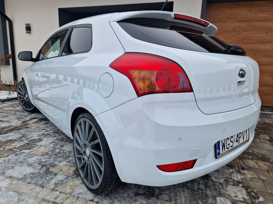 **Śliczna Kia ProCeed Lift **