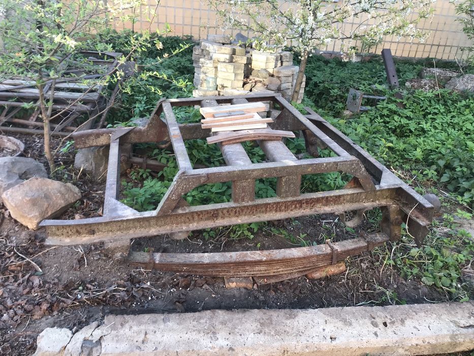 Напівпричіп  подовжувач