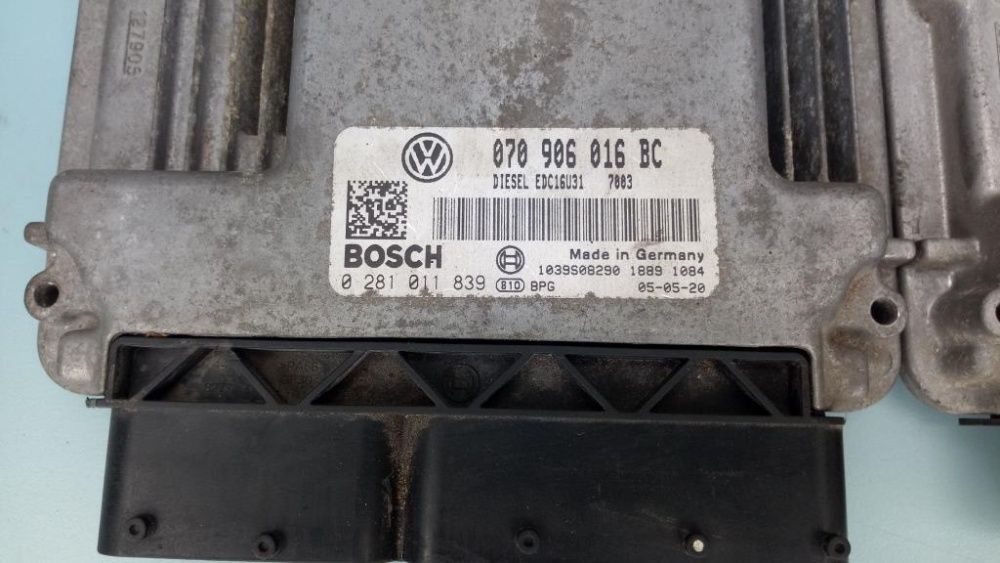 Блок управления двигателем (ЭБУ) Volkswagen Touareg 5.0 TDi V10 Мозги