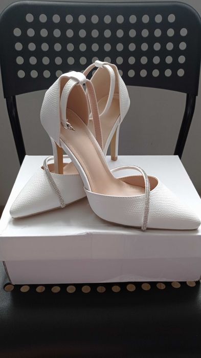 Sprzedam buty, nowe