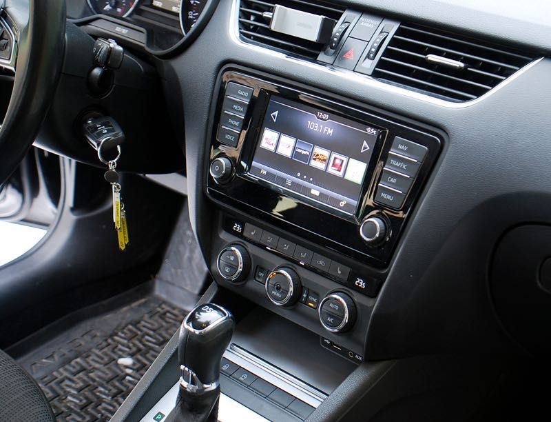 Магнітола Skoda Columbus CarPlay Mib2 Octavia A7 Kodiaq Karoq Android Auto навігація блок мультимедії Bolero Amundsen