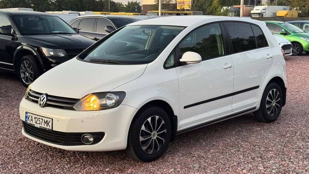 Volkswagen Golf +