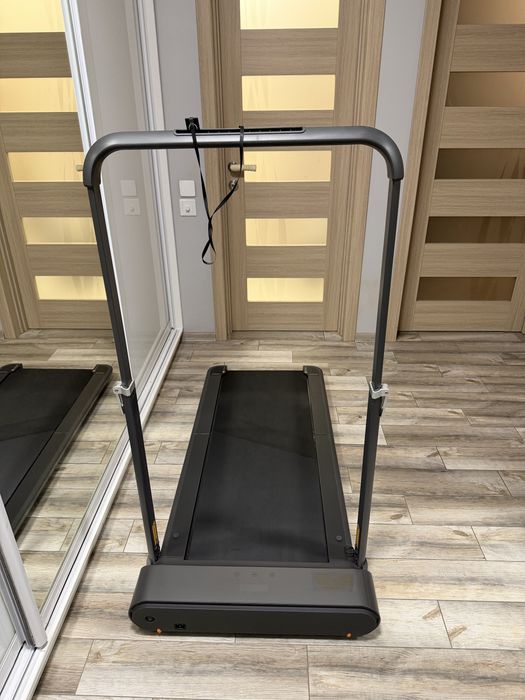 Продаю бігову доріжку Kingsmith Walkingpad & Treadmill R1 Pro Silver