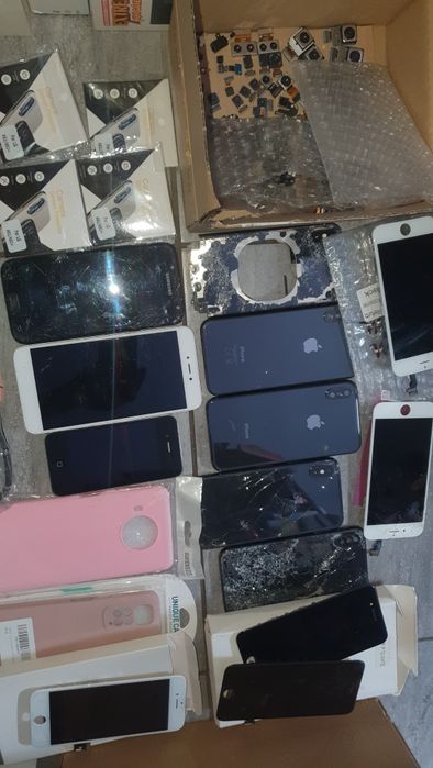 Zestaw telefonów części etui ekrany aparaty iphone Apple Samsung iInne