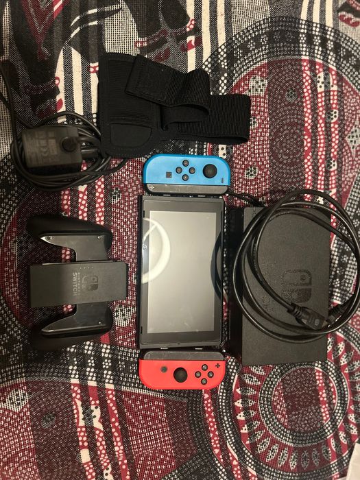 Vendo Nintendo switch como nova estou disposto a ouvir propostas!!!