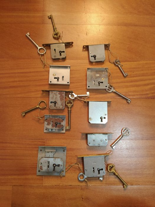 Fechaduras Móveis JVAL Novas