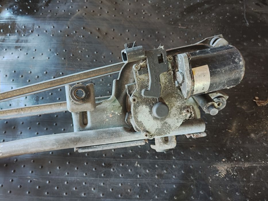 Mechanizm wycieraczek silniczek Chrysler Voyager stratus