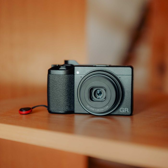 Ricoh GR IIIx + flash + oryginalne etui