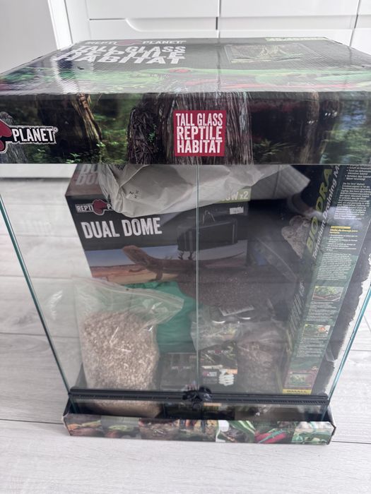 Terrarium kompletny zestaw.