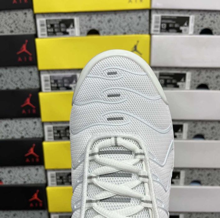 Air Max TN Plus White R.38