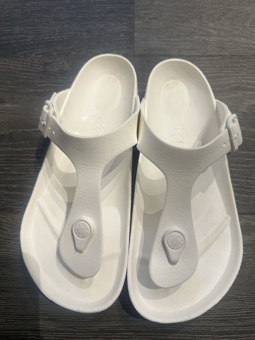 Birkenstock japonki biale