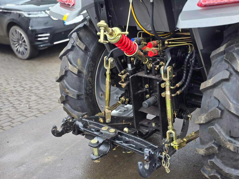 Повнопривідний трактор TERRA FENG 555XG із євронавіскою,козирок, серга