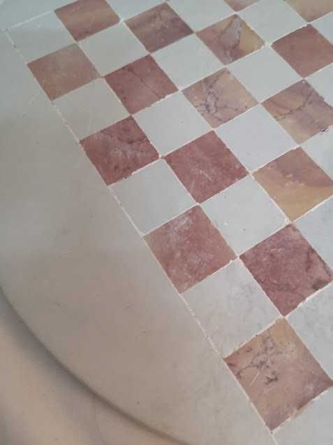 Base de xadrez em pedra de sabão