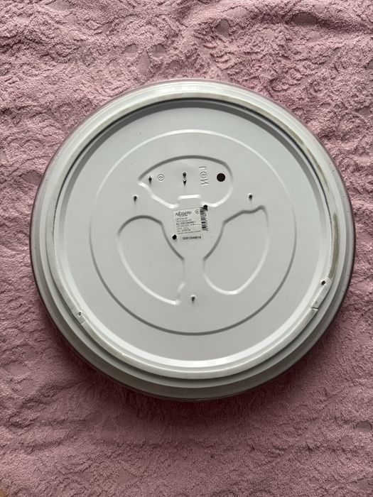 Люстра для спальні