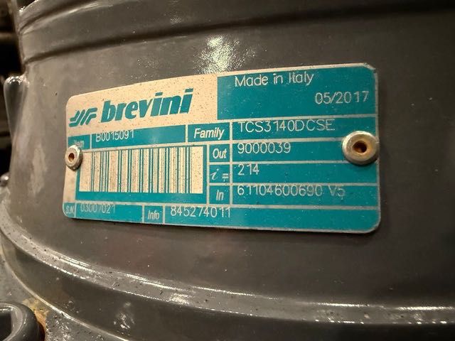 Brevini TCS3140DCSE nowy reduktor do dźwigu