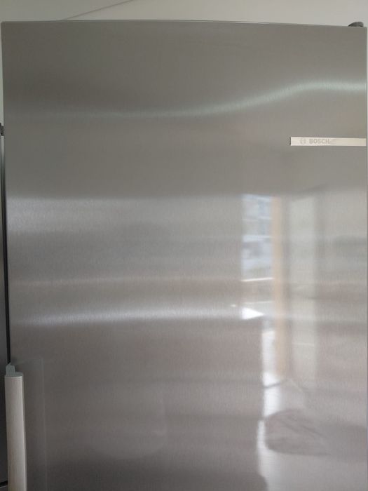 Arca Vertical BOSCH GSN36AIEP (No Frost - 186 cm - 242 L - Inox)
