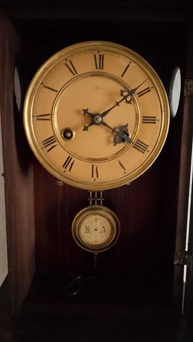 V E N D O Relógio de Parede antigo marca: JUNGHANS