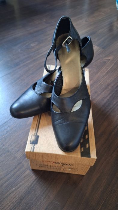 Туфлі жіночі 39 розмір