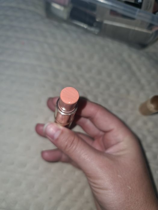 Pomadka do ust Celia 909 Nude beżowy szminka