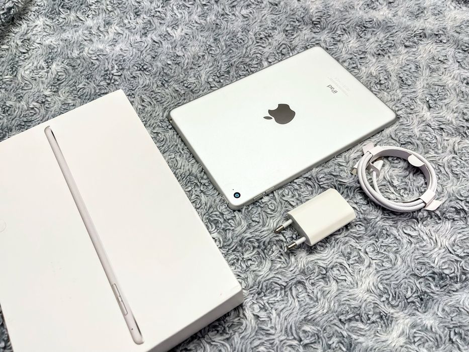 IPad Mini 4 (128 gb) wi-fi + подарки! A1538