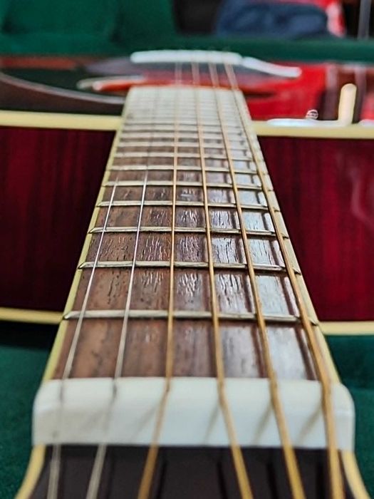 Yamaha FG740SFM VCS - gitara akustyczna, lity top, podpalany klon, stan bdb