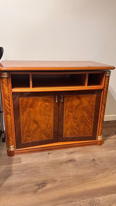 Sprzedam zestaw mebli