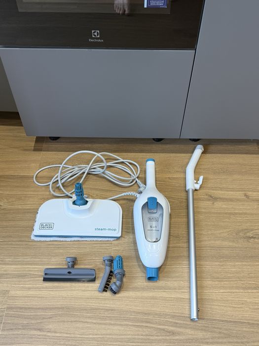 Продам парову швабру BLACK+DECKER 5 в 1 як нова)