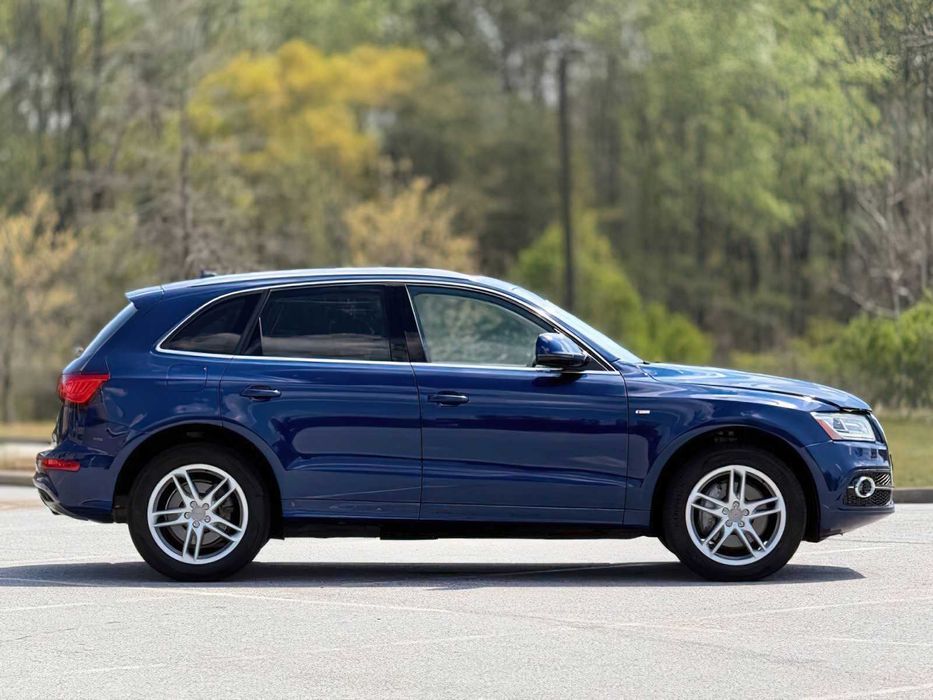 Audi Q5 quattro Premium Plus      2014