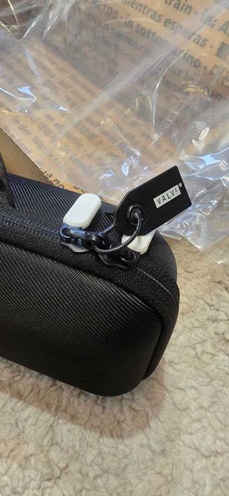 Ігрова приставка Valve Steam Deck 512GB OLED портативна консоль