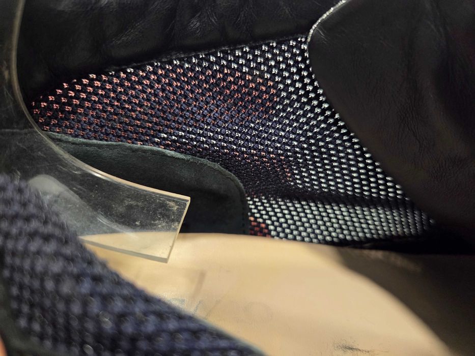 Włoskie siateczkowe trampki r.43 28 cm