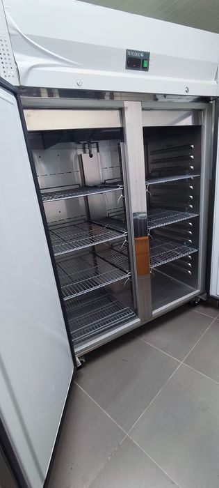 Armario Frigorifico profissional GN2/1 da Tefcold / Garantia