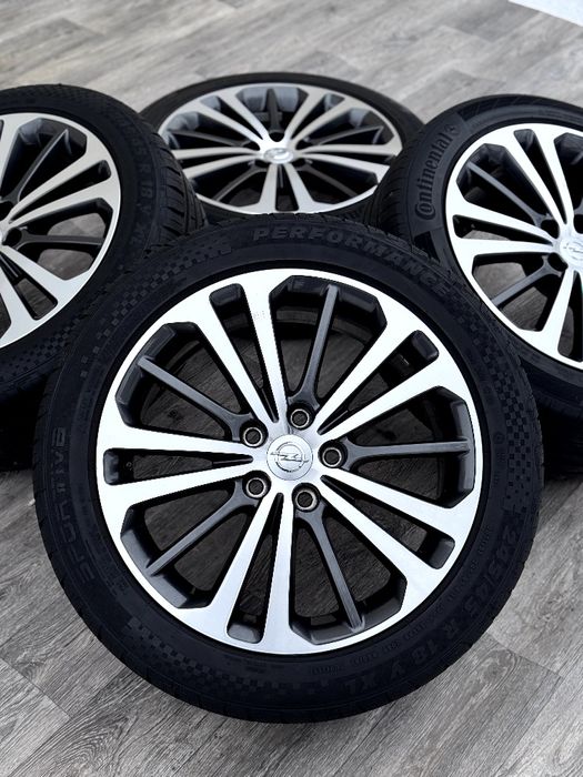 Колеса. Диски Опель r18, 5/115. Open Insignia.  245/45/18