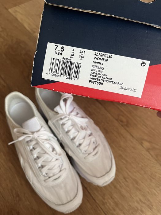 reebok az princess women  Кросівки  38