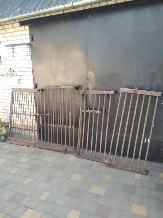 Вольєр для собаки  або Оградка на свинарник, клітка , клітка для свине