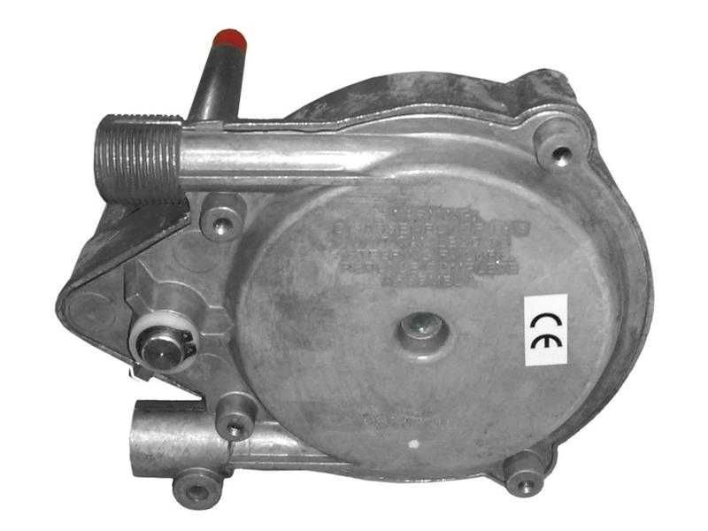 Przekładnia sterowania do silników zaburtowych • Sterociąg • Ster