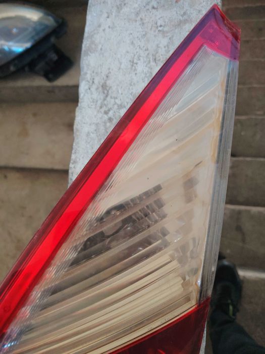 sprzedam do renault megane III prawa klapa