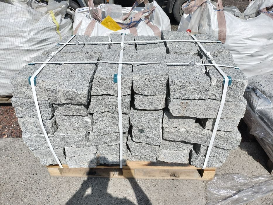Kostka granitowa różne wymiary palisada krawężnik granitowy kamień