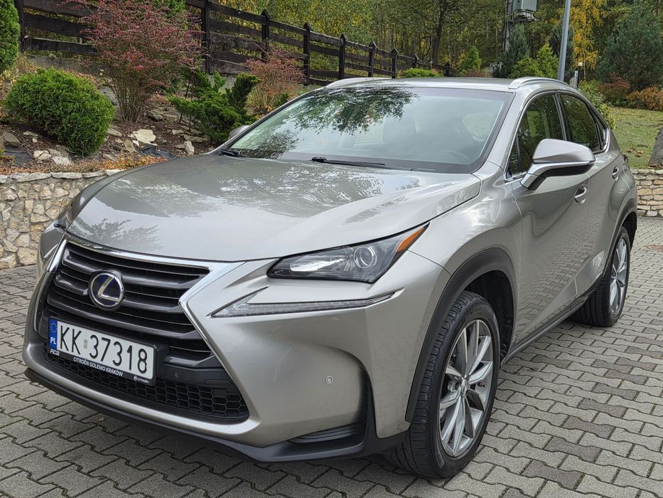 Lexus NX 300H 2.5 Hybrid 2017r. 4X4 Śliczny bezwypadkowy serwisowany!!!