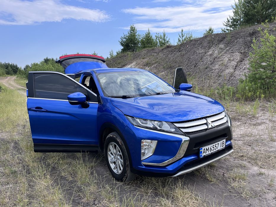 Автомобіль Mitsubishi Eclipse Cross