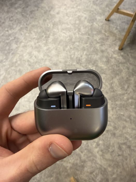 Samsung galaxy buds 3 pro