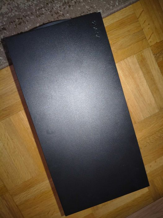 konsola xbox series x z napędem i padem