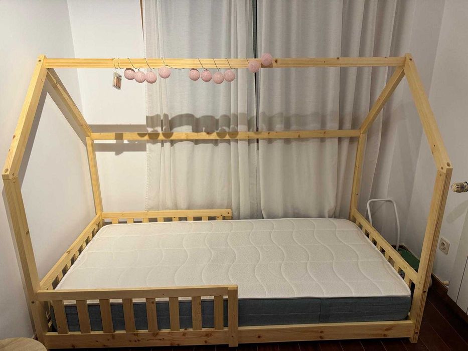 Cama Montessori para criança