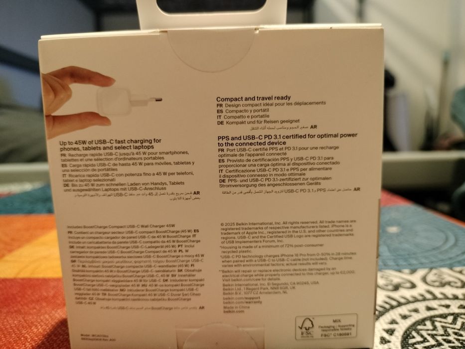 USB -C compact Wall charger 45W