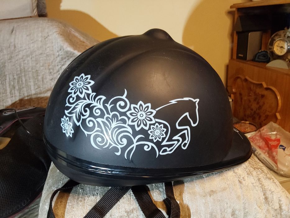 Детский шлем для конного спорта верховой езды Covalliero beauty 52-55 cm