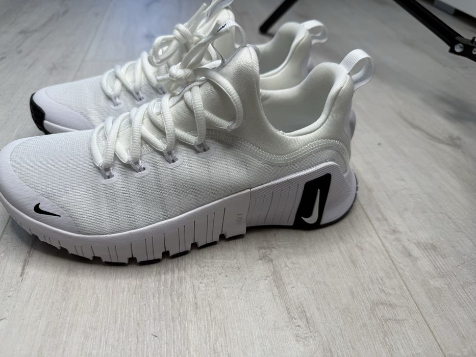 Кросівки чоловічі Nike Free Metcon 6 FJ7127-101