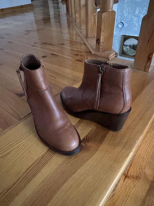 Skorzane botki Clarks  roz 39  dl wkladki 24,5 cm