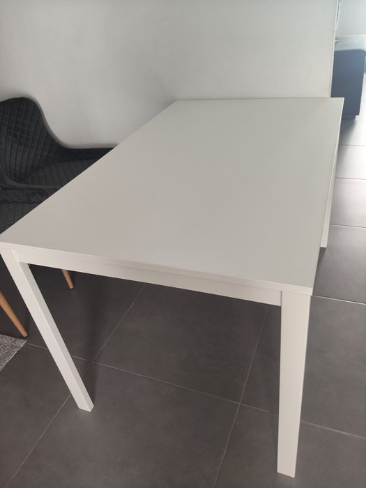 Mesa extensível branca