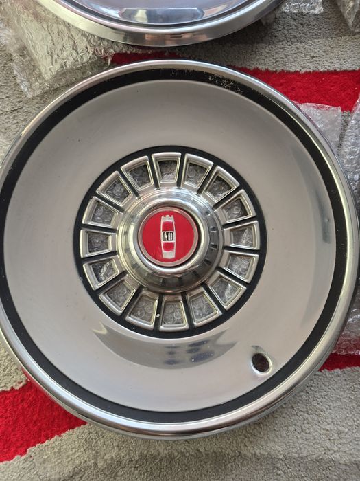 Kołpaki Hubcaps 15" Ford LTD Zabytek