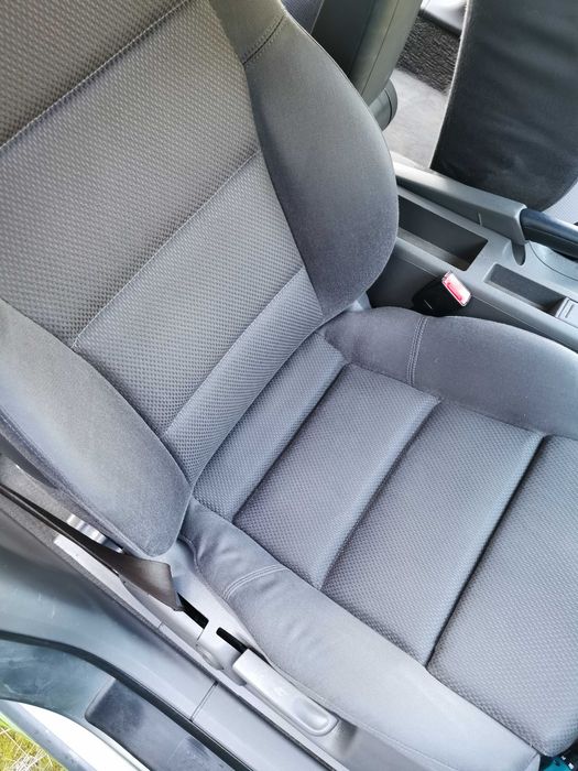 Pranie dywanów, kanap, narożników, mebli skórzanych, tapicerki samoch.