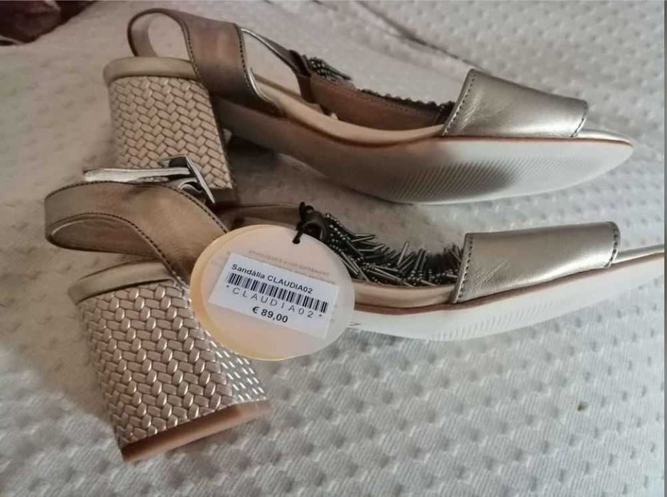 Sandalias festa MLV 38 Novas pele de 89,90 eur